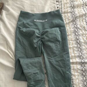 Alphalete blue leggings